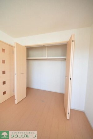 パインコートの物件内観写真